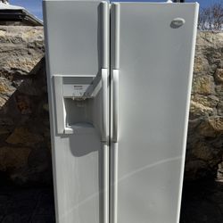 Frigidaire Refrigerator 