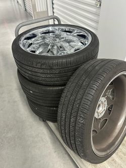 235/35/20 chrome snowflake rims
