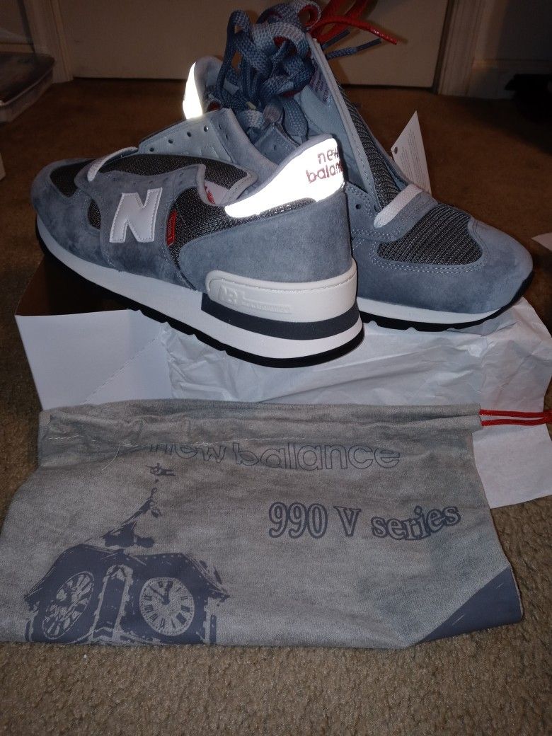 New Balance 990 Vs1 Size 11.5 for Sale in Germantown, MD - OfferUp