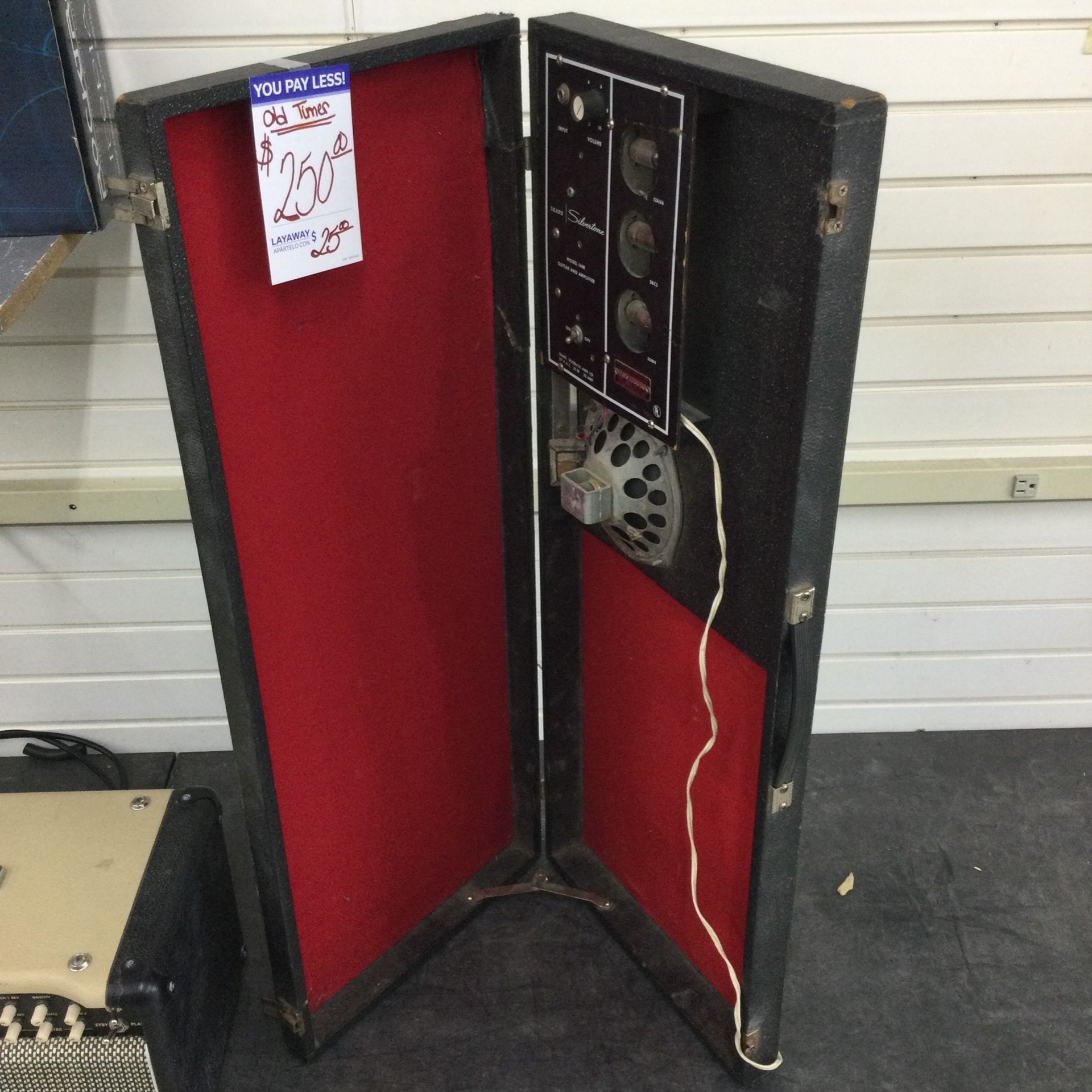 Silvertone Amp