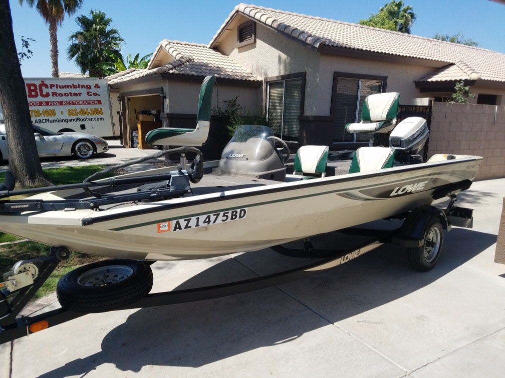 2001 lowe bass boat