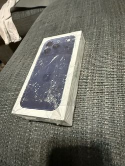 BUNDLE: iPhone 17 Pro 256GB Deep Blue With official Apple TechWoven Case