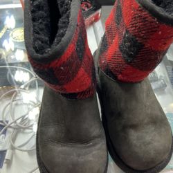 Uggs Size 1