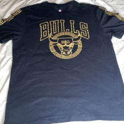 NBA CHICAGO BULLS BLACK & GOLD SHIRT MEN XLG