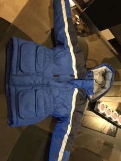 Boys winter jacket size 5