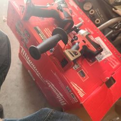 Milwaukee M18 18-Volt Lithium-Ion Brushless Cordless Hammer Drill/Impact Combo Kit (2-Tool) with , BagTOOL.ONLY