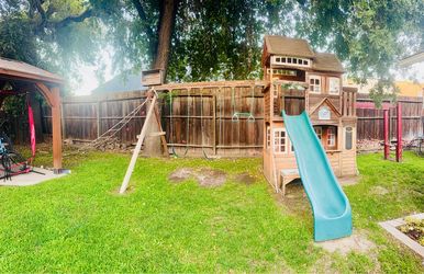Cedar Summit Wooden Playset + Trampoline - $600 (You Haul)
