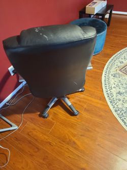 Black Leather Chair Good For Gaming As Well
