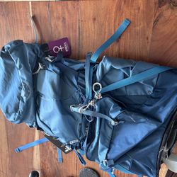NEW Osprey Women’s Backpack 50L 