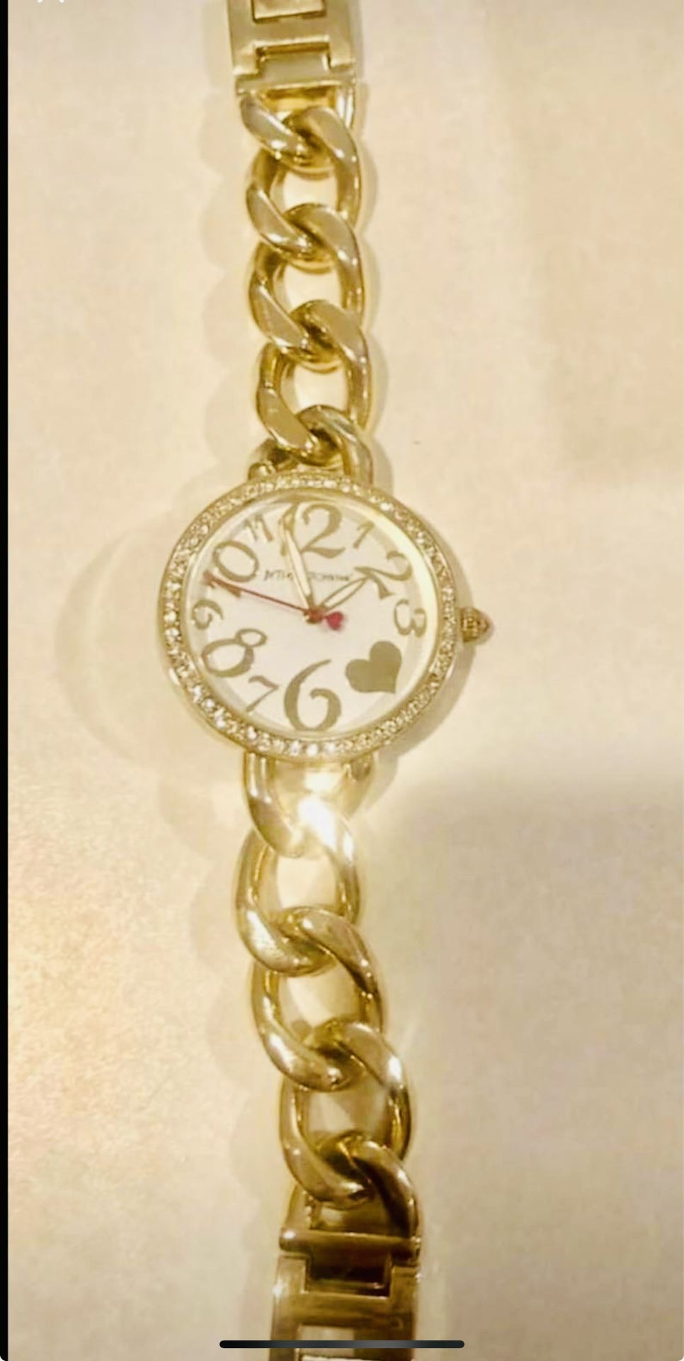 Designer Betsey Johnson Gold Chain Crystal Red Heart Watch Bracelet BRAND NEW