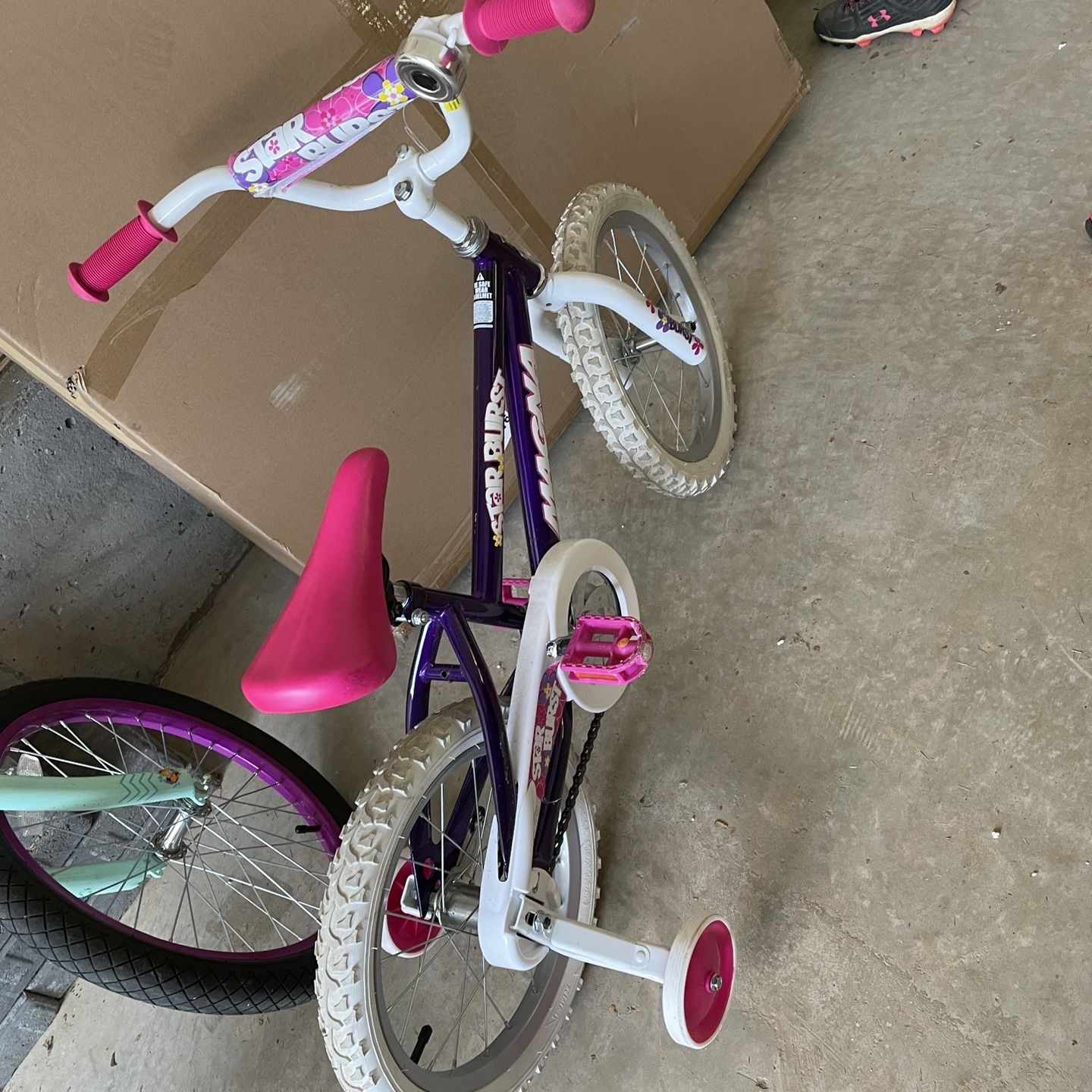 Magna starburst bike 2025
