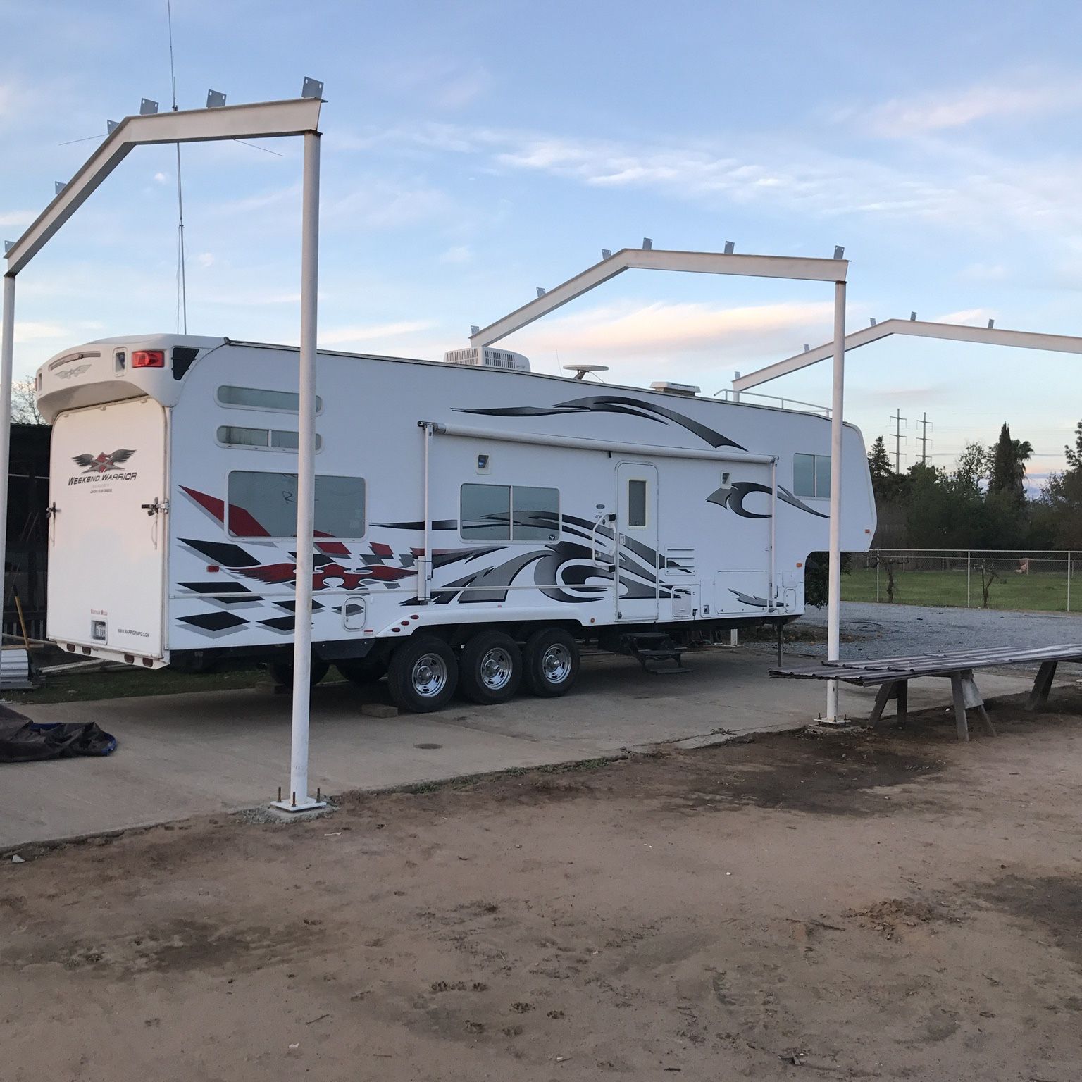 2008 Weekend Warrior 5th Wheel 3505