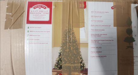 Christmas came early-package deal-Imitation  tree, decor, skirting, lights