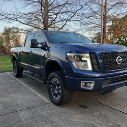 2018 Nissan Titan