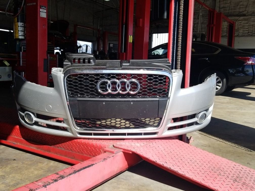 Audi A4 B7 Front Bumper Cover With Fog Lights