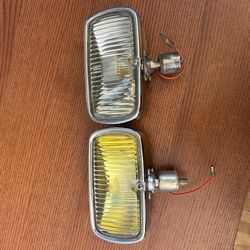 NOS Nissan/Datsun/ Bluebird 510 Or Other Fog Lights. 
