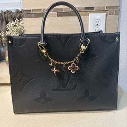 Louis Vuitton OnTheGo MM Black Empreinte Tote (Authentic) 