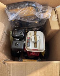 DEWALT 3600 PS| 2.5 GPM Gas Pressure Washer, Honda GX200 Engine (50-State), Heavy-Duty Commercial Co