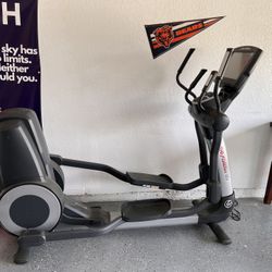 Elliptical Exercise Machine 