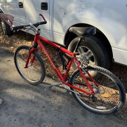 Cannondale  F700 Mountain Bike 
