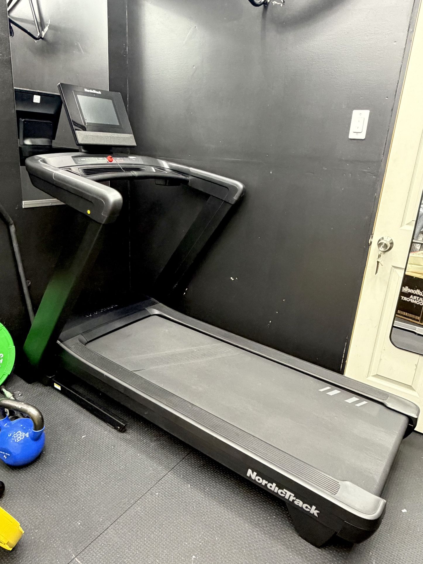 NordicTrack commercial 1250 Treadmill 