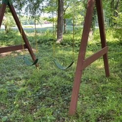 Nice Swing Set