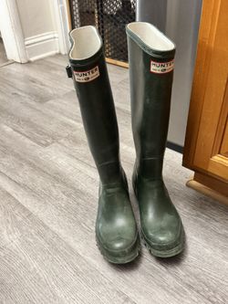Hunter Boots Size 6 