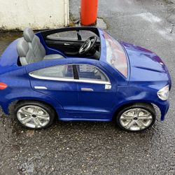 Mercedes-Benz 2-Seater Kids Electric Ride-On Car – MP3 Player – Works Great