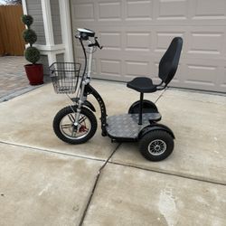 For sale:  5 Star Scooter E Trike 