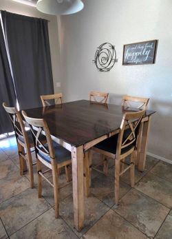 kitchen table & 6 chairs / $100 OBO