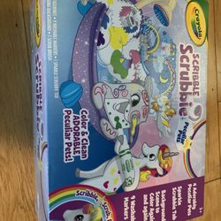 Crayola: Scribble - Scrubble peculiar Pets: unicorns