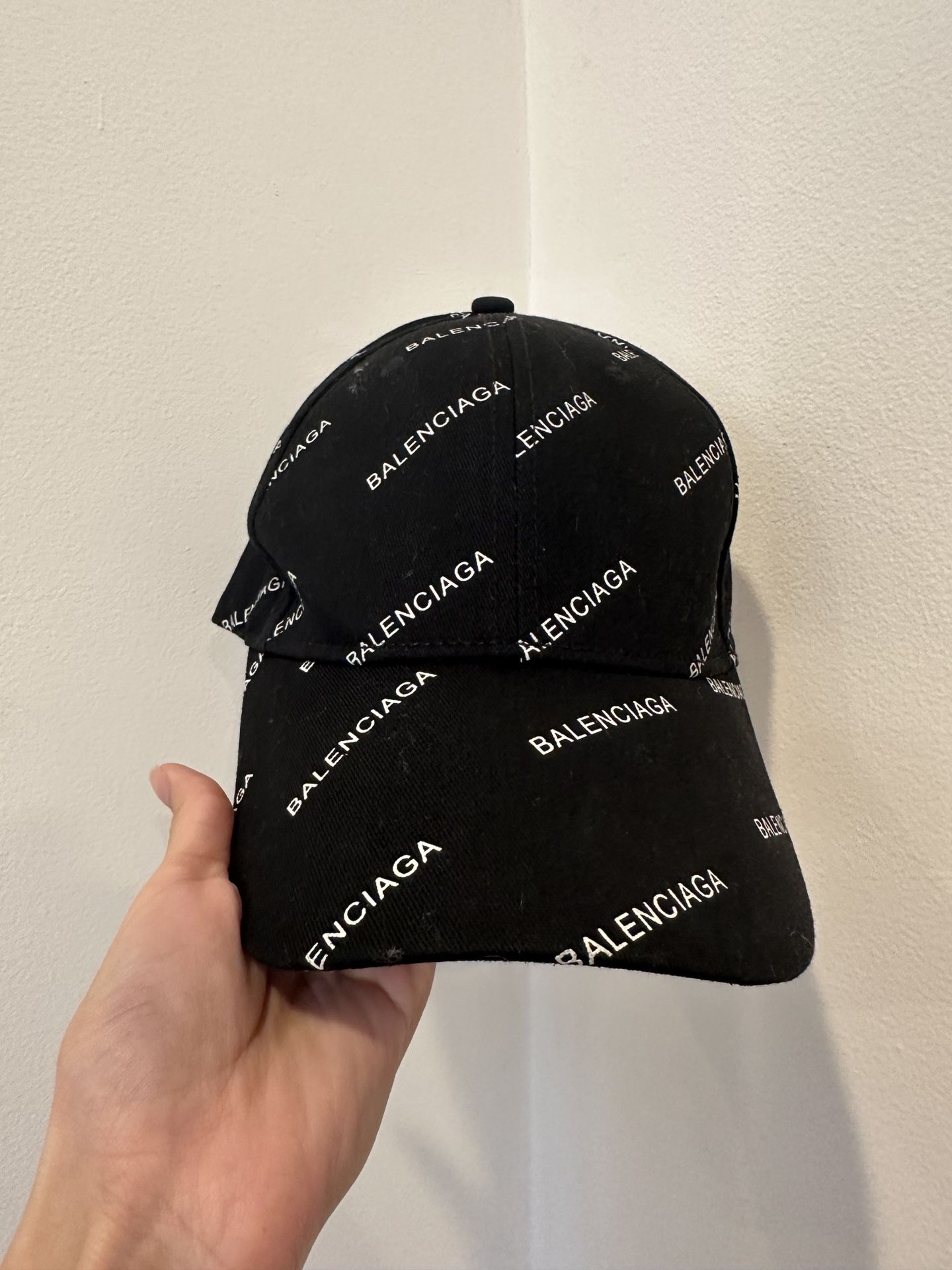 Balenciaga Black Baseball Cap Embroidered Logo Adjustable size Leather Strap