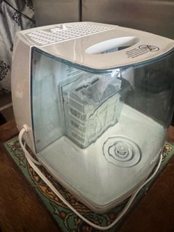 Cool mist humidifier