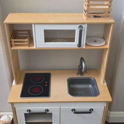 Play kitchen
