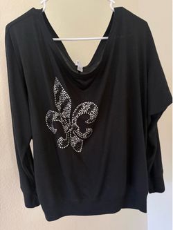 Black Rhinestone Fleur-de-Lis Long Sleeve Top pre owned