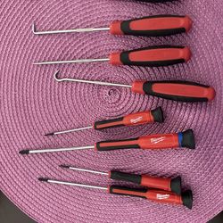 Milwaukee all metal durable core hook/pick set- 8