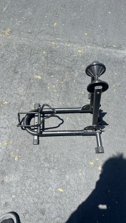 Bike hand mount