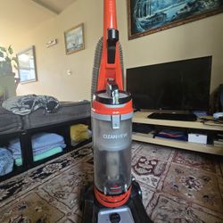 Bissell Cleanview Vacuum