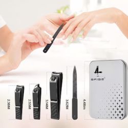 Nail care set: 3 Stainless Steel Nail Clippers Cutter, 1 Filer, Carrying Case