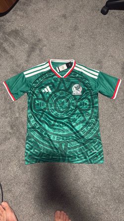 Mexico soccer jersey - adult medium