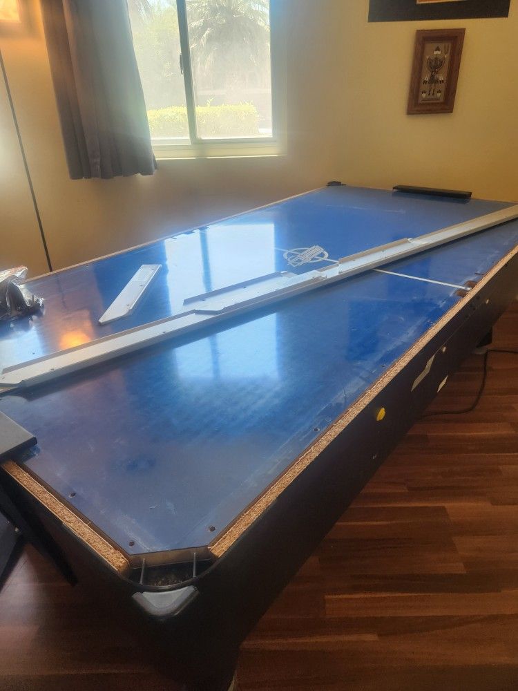 Dynamo ARCADE SIZE Air Hocky Tablen