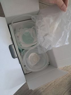 Breast Pump Flange and Valve Set