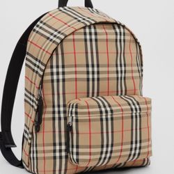 Burberry Backpack 🎒 