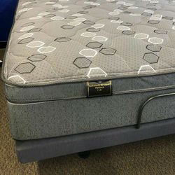 **Brand New* Luxurious Queen Mattress-Available Now**