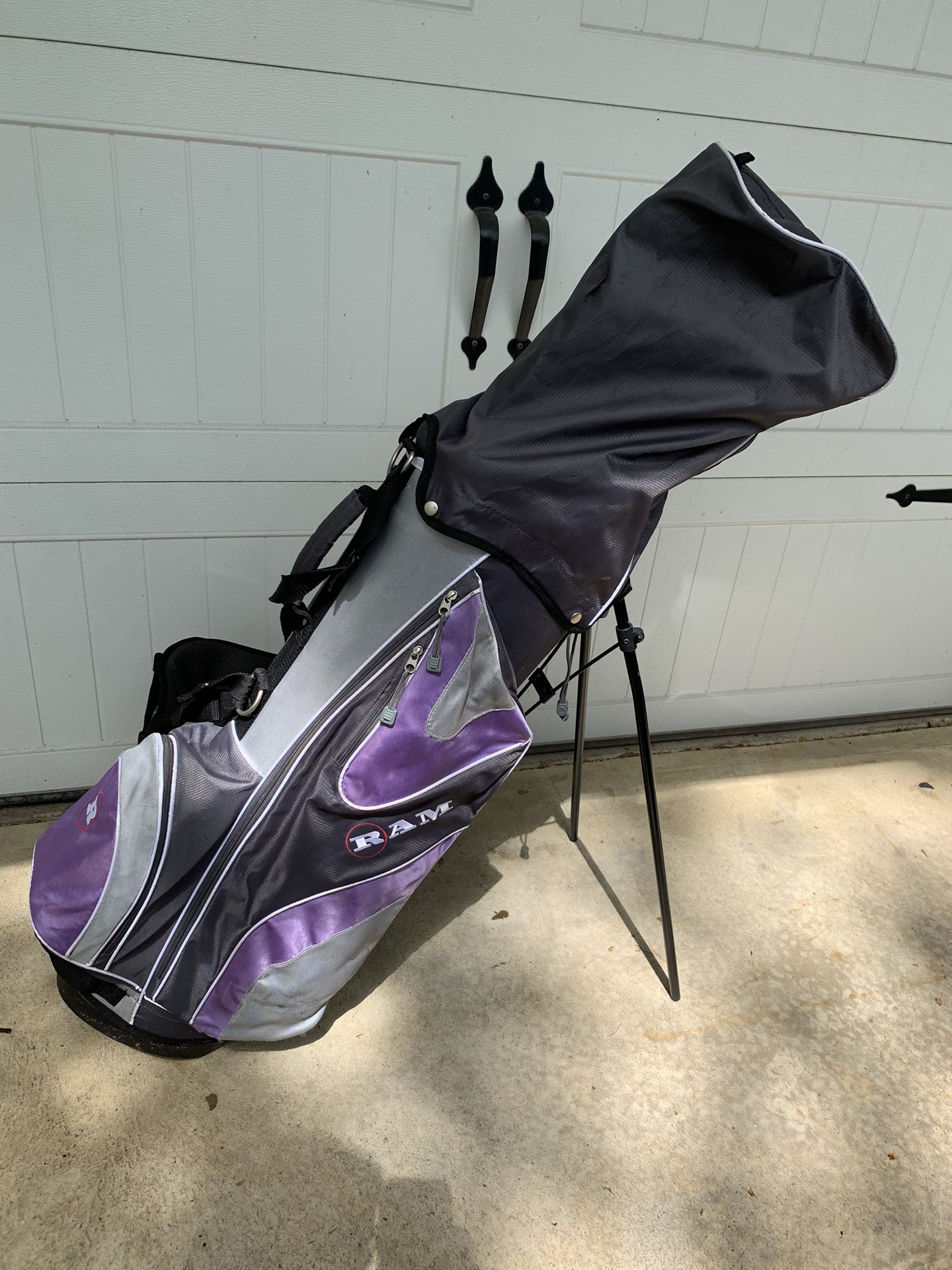 Set Of Ten RAM Golf Clubs With Bag