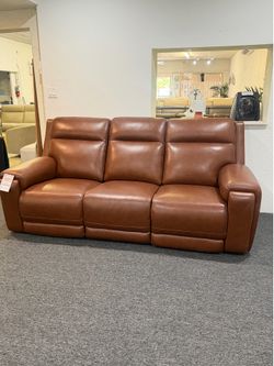 Versani - zero gravity leather sofa with two power reclining