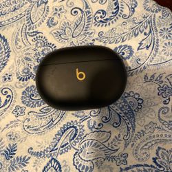 Beats Studio Buds + True Wireless Noise Cancelling Earbuds - Black/Gold (Renewed Premium)