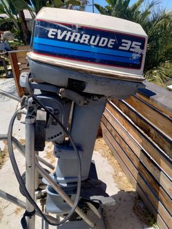 35 hp Evinrude electric start long shaft with controls