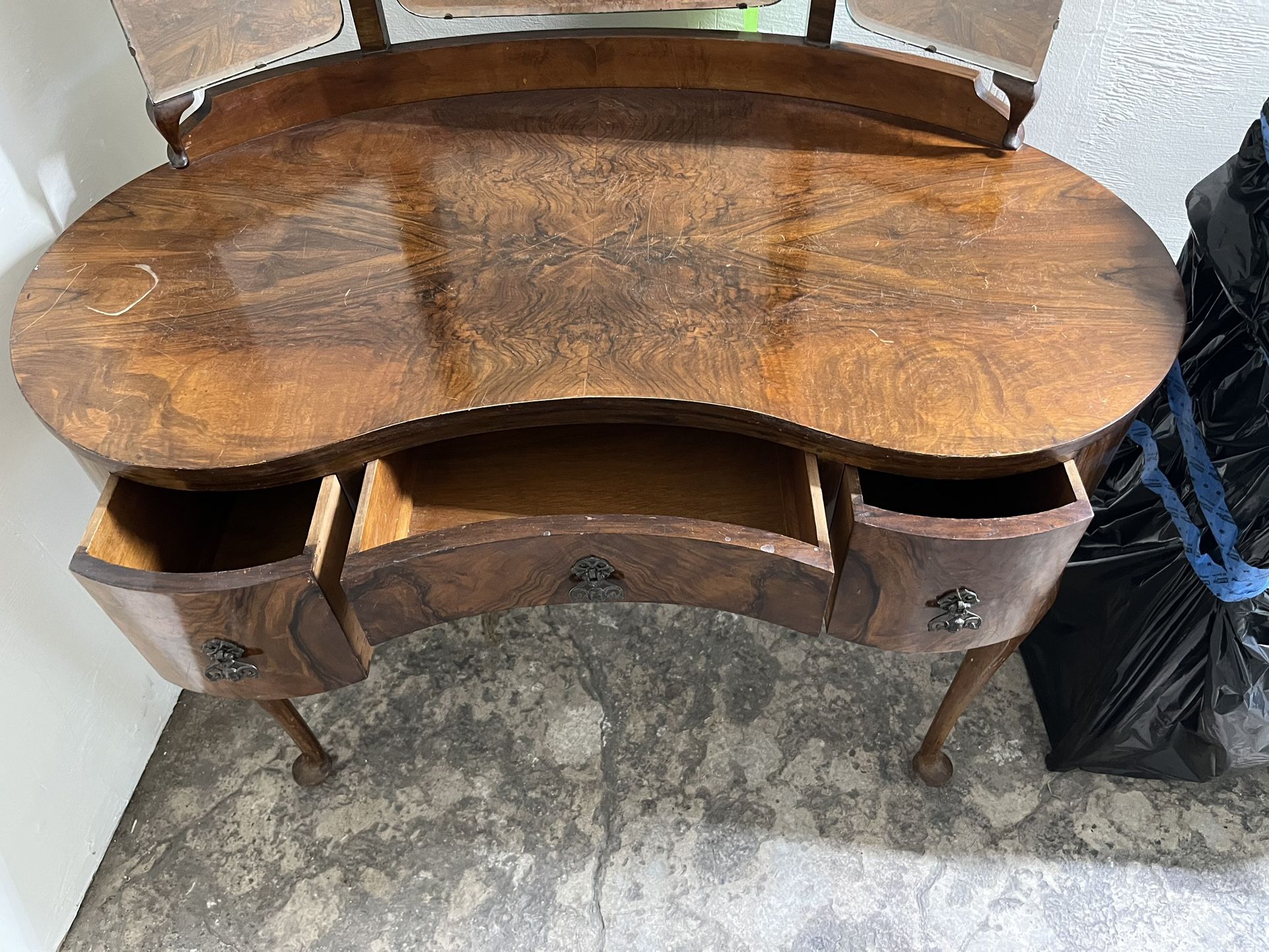 Antique Make-up Table