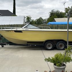 1978  19’ SeaSwirl Boat For Sale